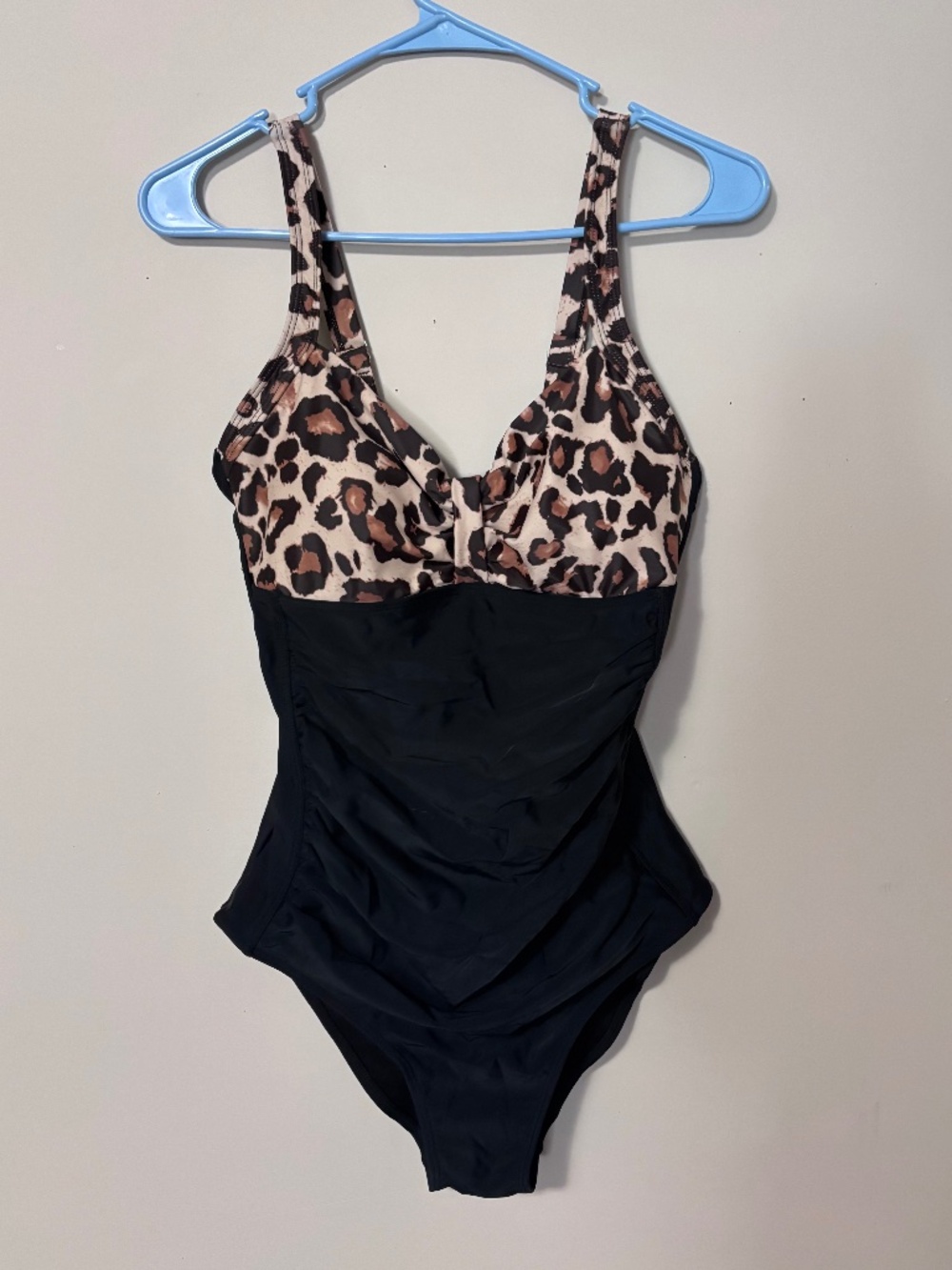 Women’s one piece swim suit black and leopard print size medium